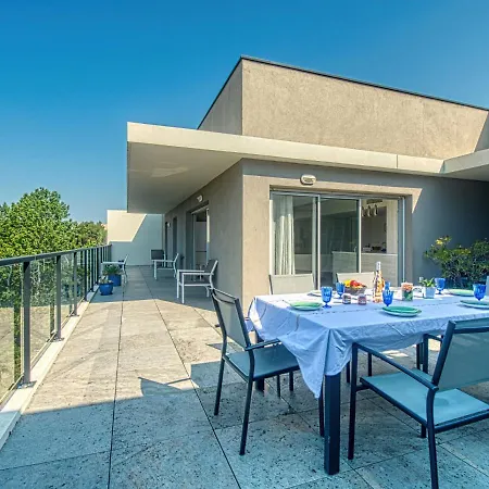 Golfe Horizon-1 By Interhome Fréjus
